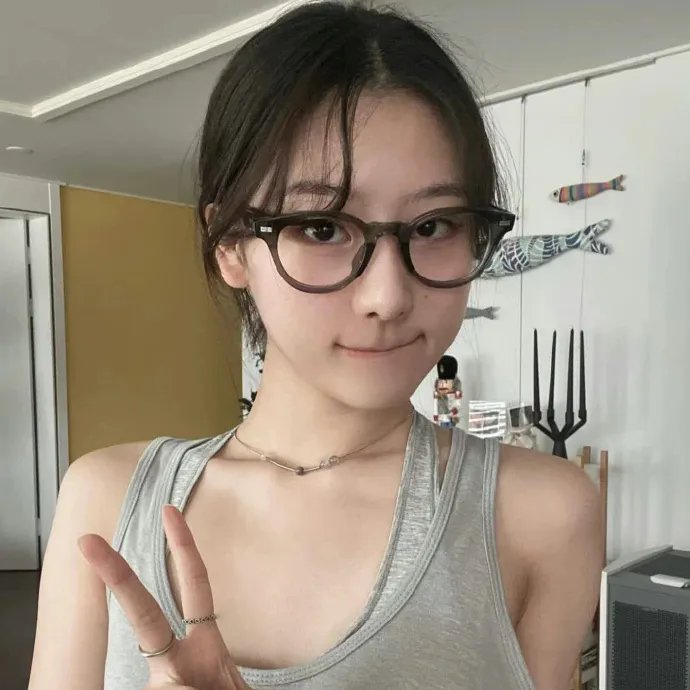 恋爱缺席的罗曼史封面
